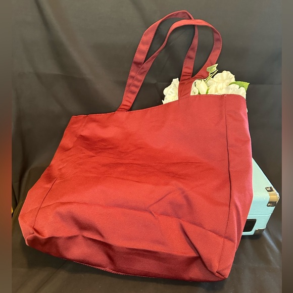 Gucci Beauty Burgundy Tote Bag - Picture 3 of 5